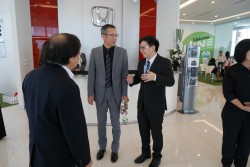 Welcome President &amp; CEO Honda Automobile (Thailand) Co., Ltd...
